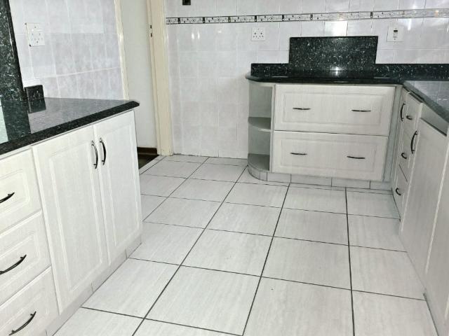 Apartment for sale in Seaview, Kwazulu-natal