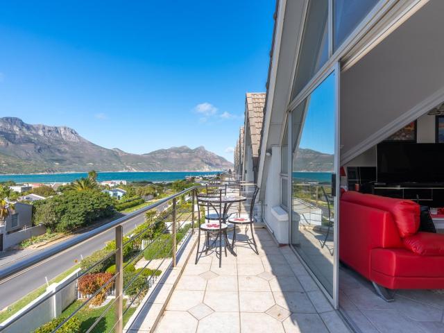 Apartment for sale in Hout Bay, Western Cape