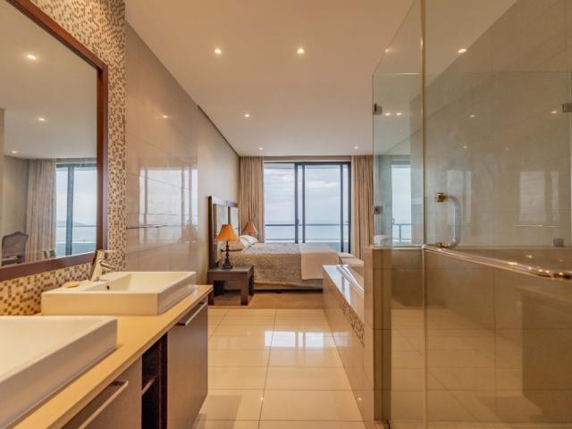 Apartment for sale in Seaview, Kwazulu-natal