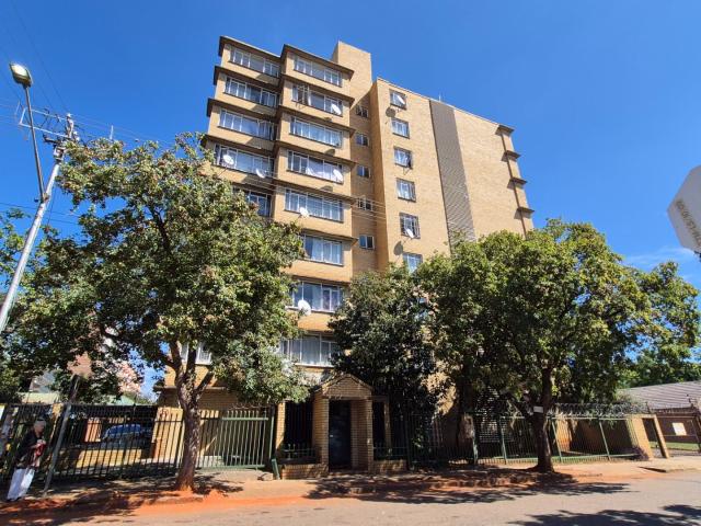 Apartment for sale in Waterkloof, Gauteng