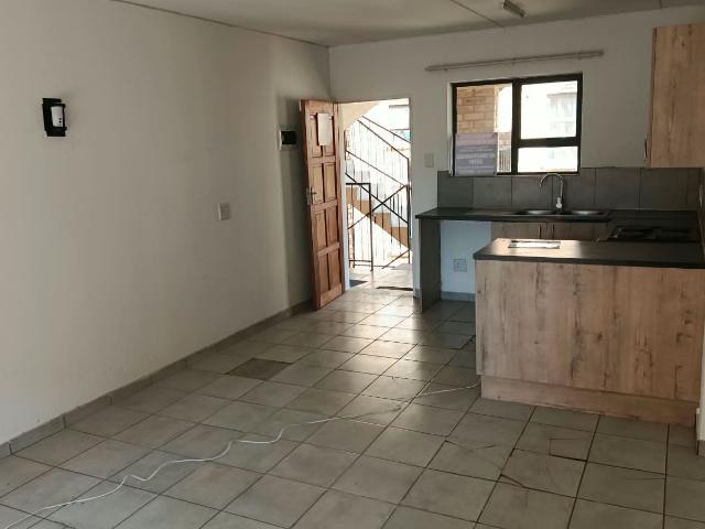 Apartment for sale in Nooitgedacht, Gauteng