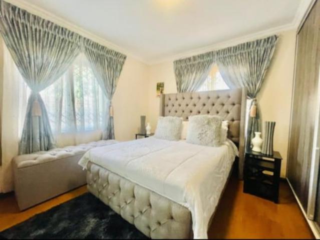 Apartment for sale in Durban North, Kwazulu-natal