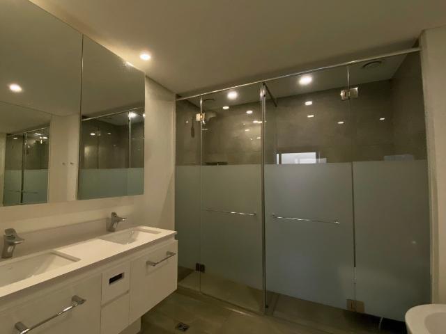 Apartment for sale in Alexandra, Gauteng