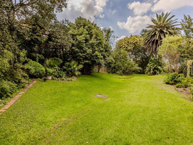 Apartment for sale in Alexandra, Gauteng