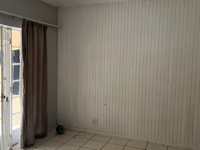 Apartment for sale in Alexandra, Gauteng