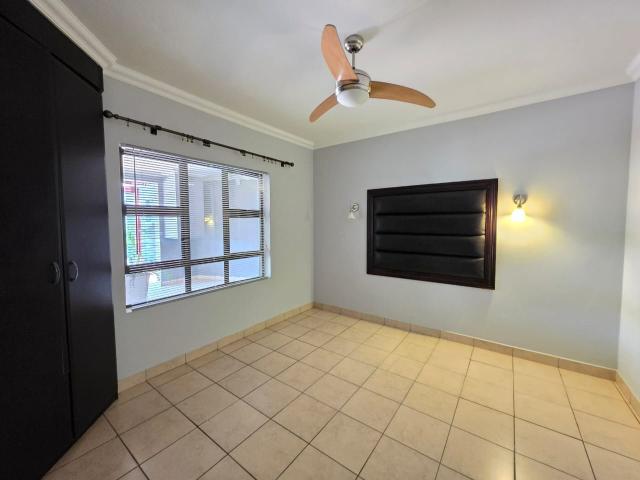Apartment for sale in Hartbeespoort Dam Nature Reserve, North West