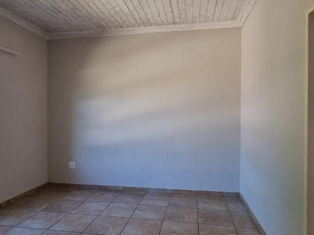 Apartment for sale in Hartbeespoort Dam Nature Reserve, North West