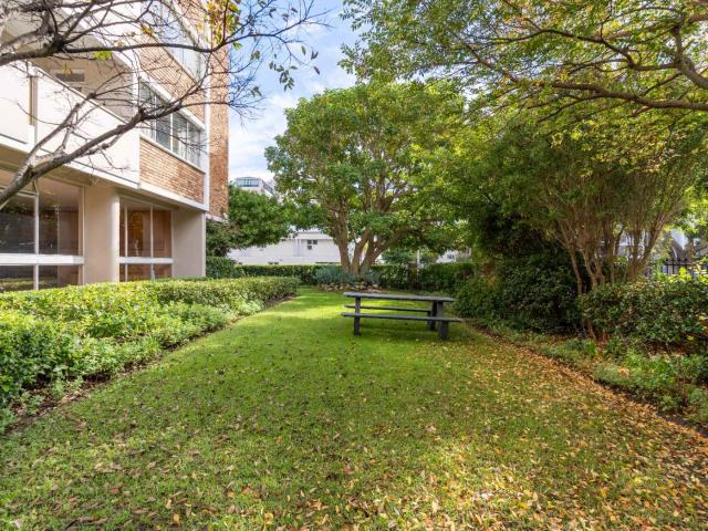 Apartment for sale in Cape Town, Western Cape