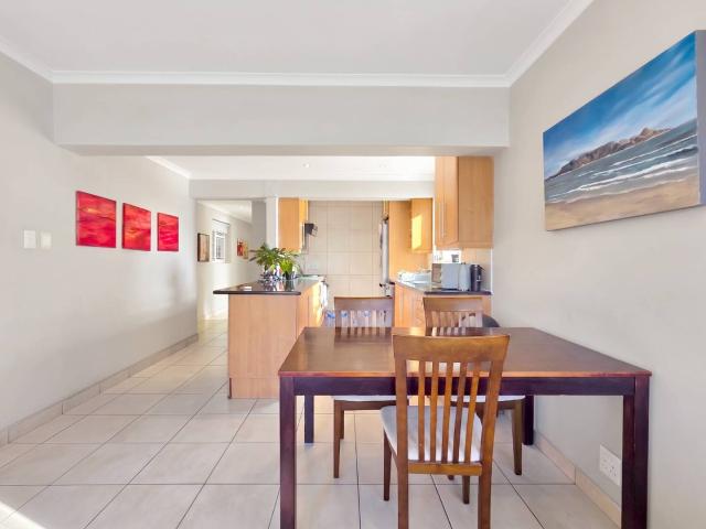 Apartment for sale in Cape Town, Western Cape