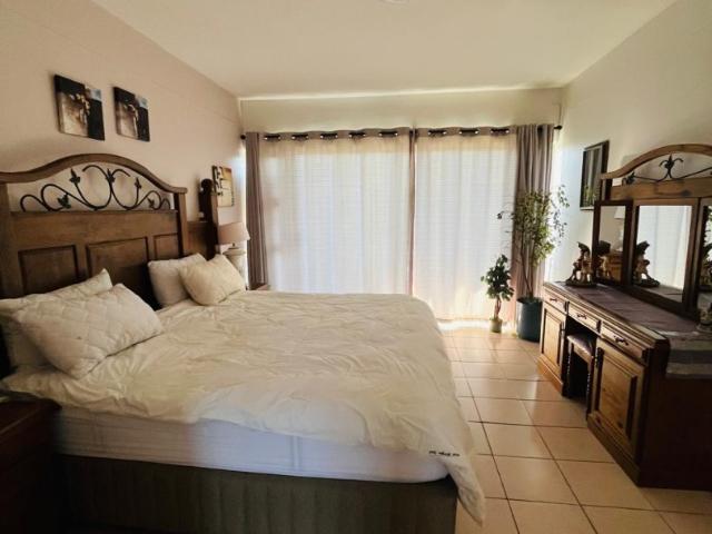 Apartment for sale in Princess Grant, Kwazulu-natal