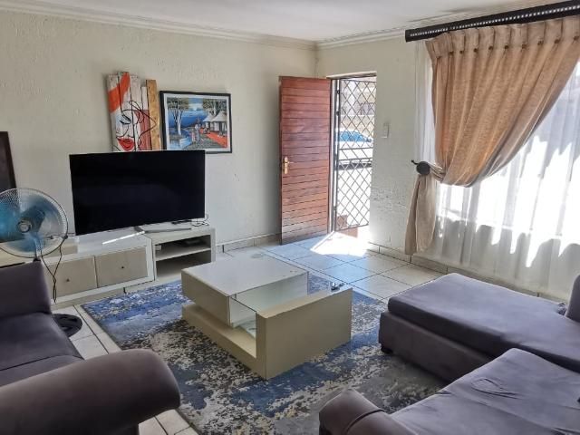Apartment for sale in Ekurhuleni, Gauteng
