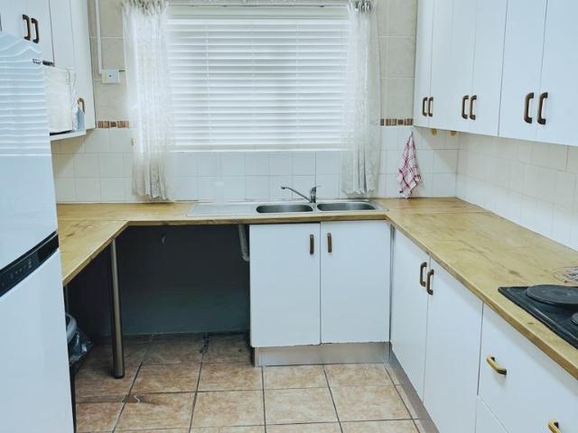 Apartment for sale in Port Elizabeth, Eastern Cape