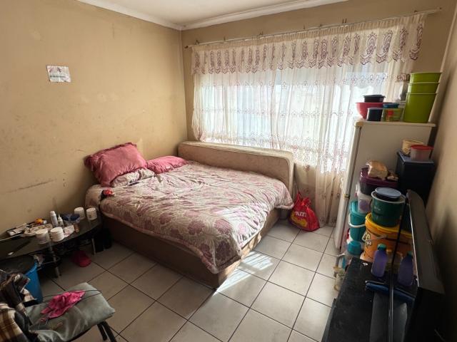 Apartment for sale in Waterkloof, Gauteng