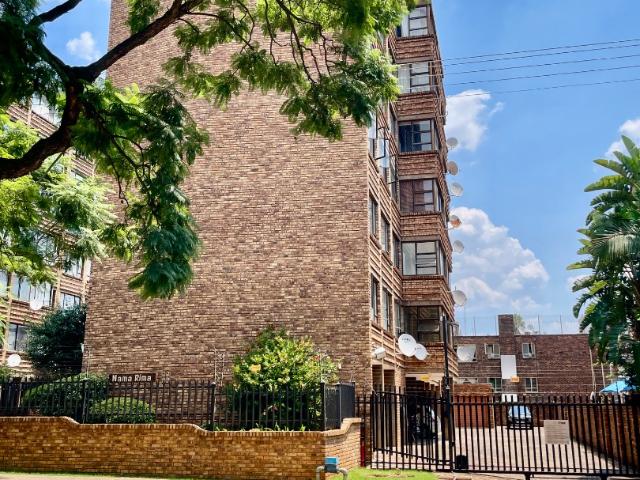 Apartment for sale in Waterkloof, Gauteng