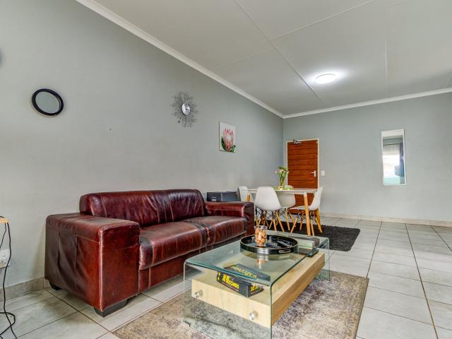 Apartment for sale in Ekurhuleni, Gauteng