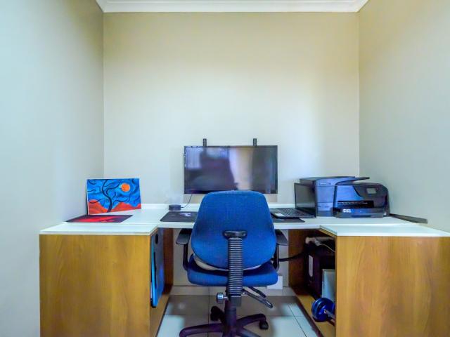 Apartment for sale in La Mercy, Kwazulu-natal