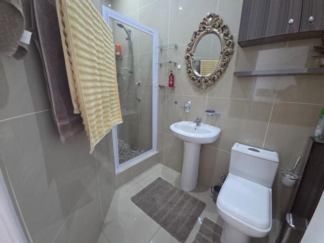 Apartment for sale in Umdloti, Kwazulu-natal