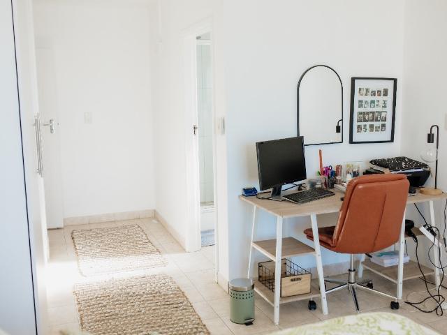 Apartment for sale in Umdloti, Kwazulu-natal