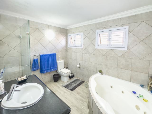 Apartment for sale in Umdloti, Kwazulu-natal