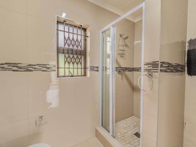 Apartment for sale in Durban North, Kwazulu-natal