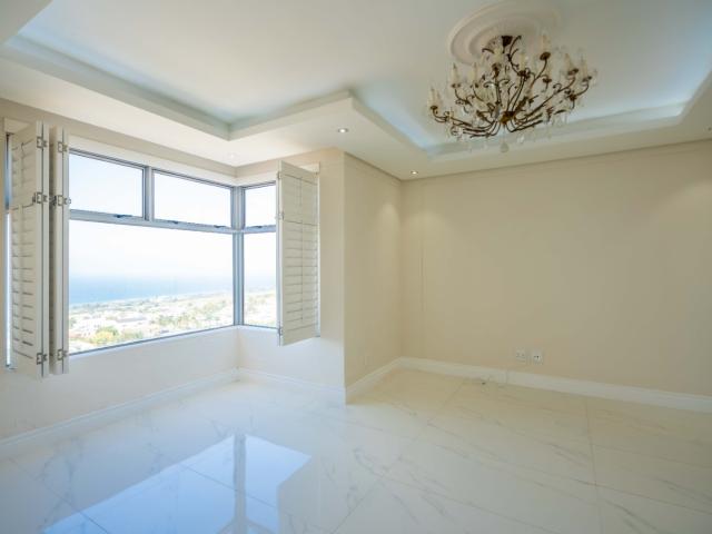 Apartment for sale in Umhlanga, Kwazulu-natal