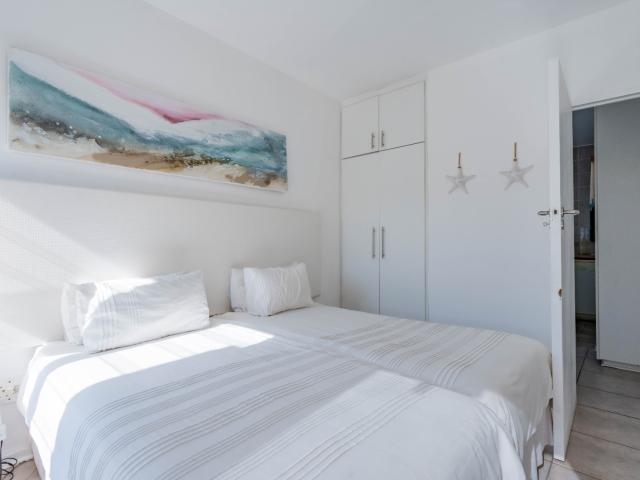 Apartment for sale in Umhlanga, Kwazulu-natal