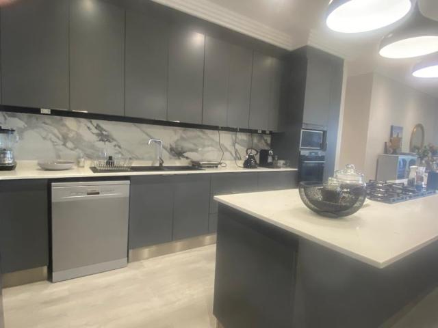 Apartment for sale in Umhlanga, Kwazulu-natal