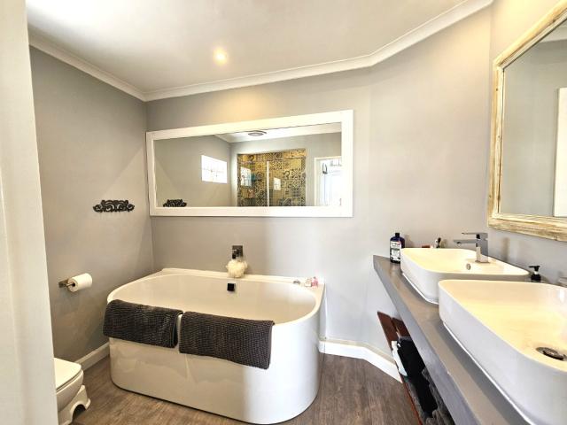Apartment for sale in Midvaal, Gauteng