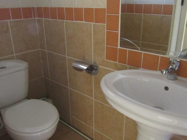 Apartment for sale in Kingsburgh, Kwazulu-natal