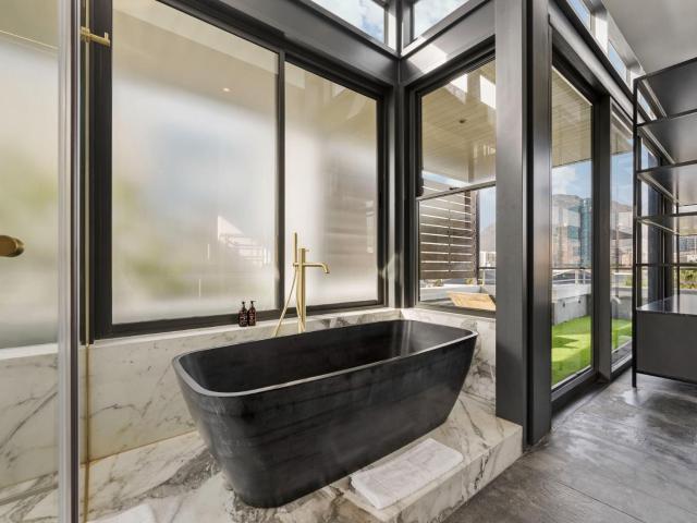 Apartment for sale in Cape Town, Western Cape