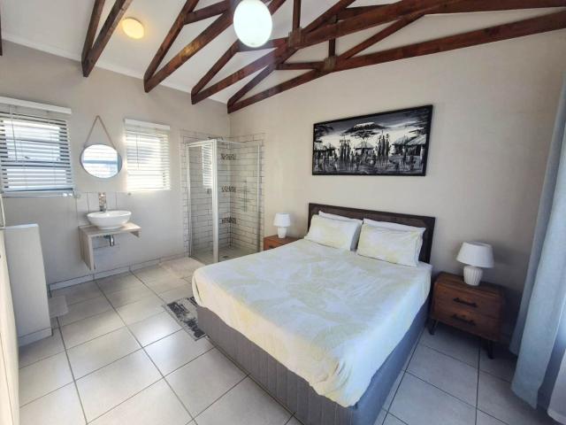 Apartment for sale in Tlhabane, North West
