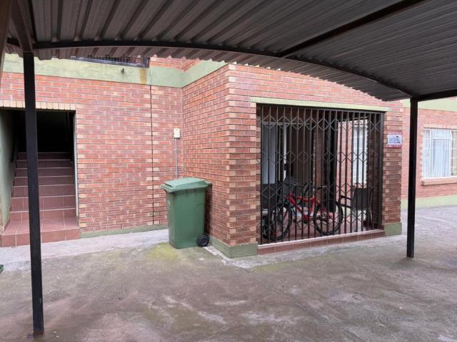 Apartment for sale in Tlhabane, North West