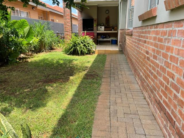 Apartment for sale in Tlhabane, North West