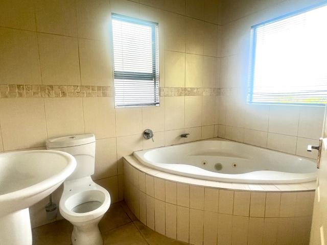 Apartment for sale in Tongaat