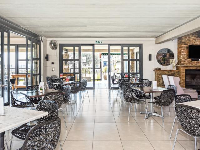 Apartment for sale in Alexandra, Gauteng