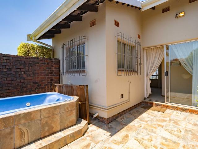 Apartment for sale in New Germany, Kwazulu-natal
