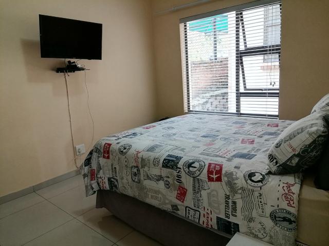 Apartment for sale in Vosloorus, Gauteng