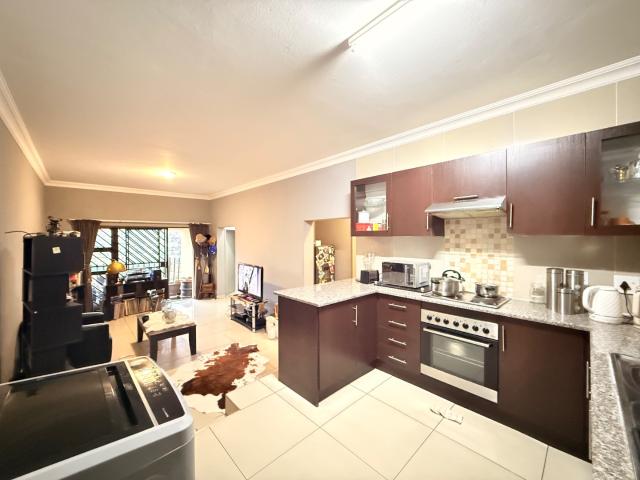 Apartment for sale in Vosloorus, Gauteng
