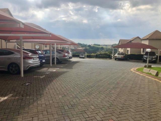 Apartment for sale in Vosloorus, Gauteng