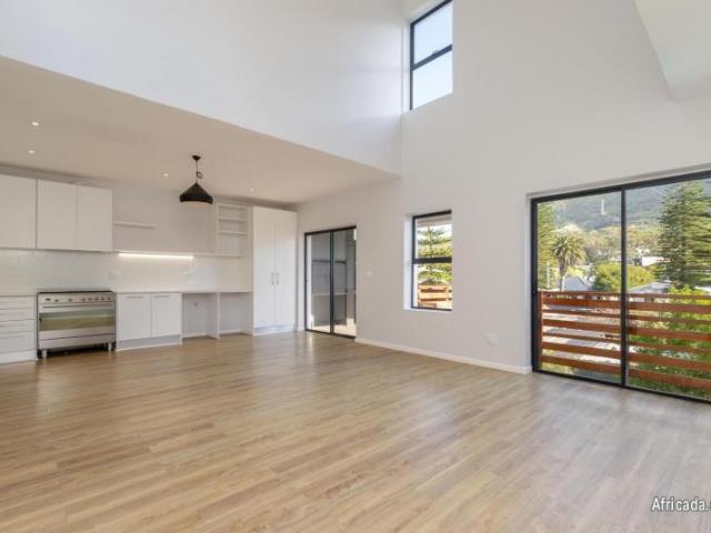 Flat for rent in Hout Bay