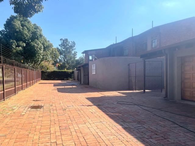 Apartment for rent in Brackenhurst, Ekurhuleni