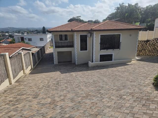 Apartment for rent in Queensburgh, Kwazulu-natal