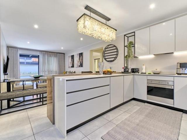 Apartment for rent in Rosebank, Gauteng