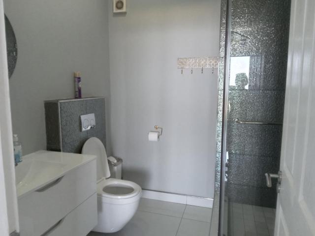Apartment for rent in La Mercy, Kwazulu-natal