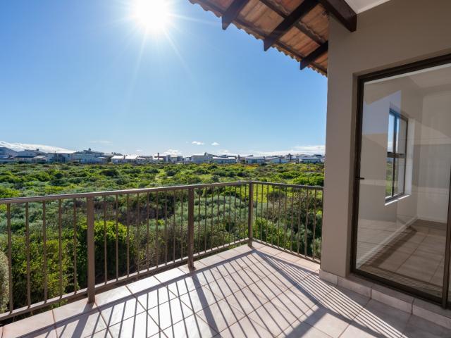 Apartment for rent in West Coast, Britannia Bay