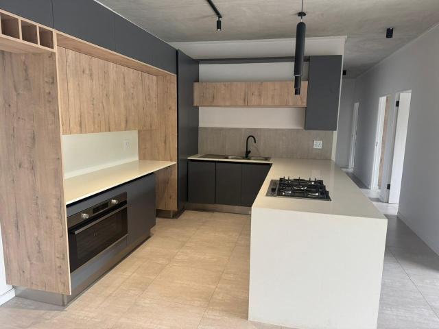 Apartment for rent in Waterkloof, Gauteng