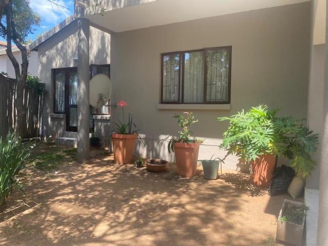 Apartment for rent in North Riding, Randburg