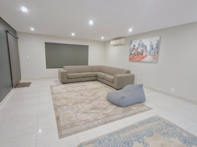 Apartment for rent in Seaview, Kwazulu-natal