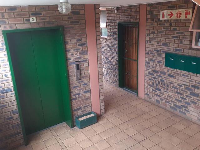 Apartment for rent in Sinoville, Pretoria