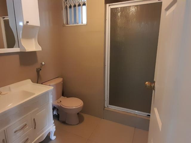 Apartment for rent in Seaview, Kwazulu-natal